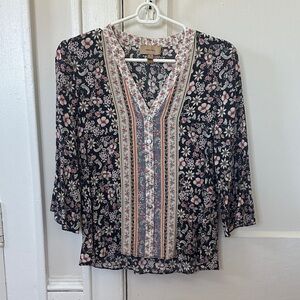 Kachel Floral V-Neck Blouse